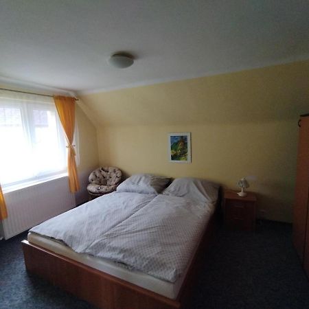 Apartmán se zahradou Krnov Exterior foto