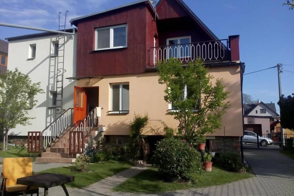 Apartmán se zahradou Krnov Exterior foto